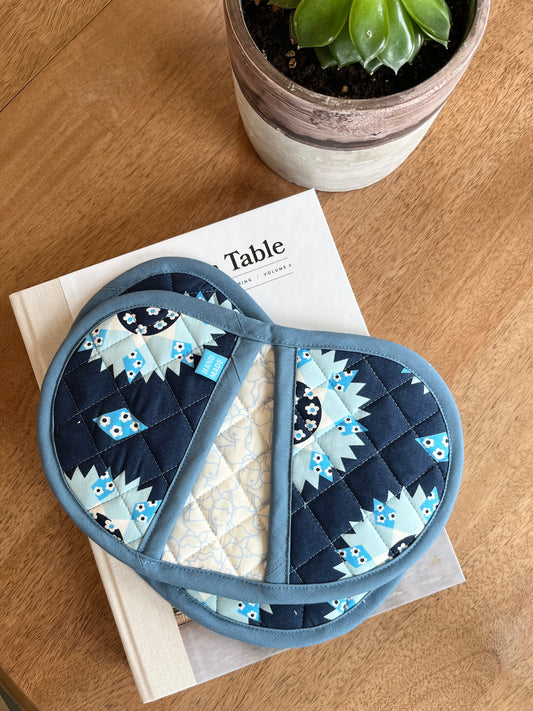 Jelly Bean Hot Pot Holders - Blue/Navy Quilt Patch