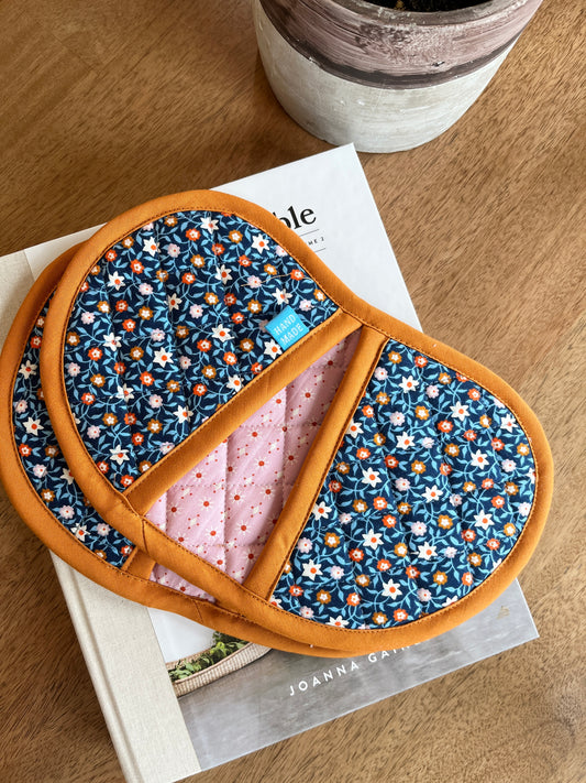 Jelly Bean Hot Pot Holders - Orange/Navy Floral
