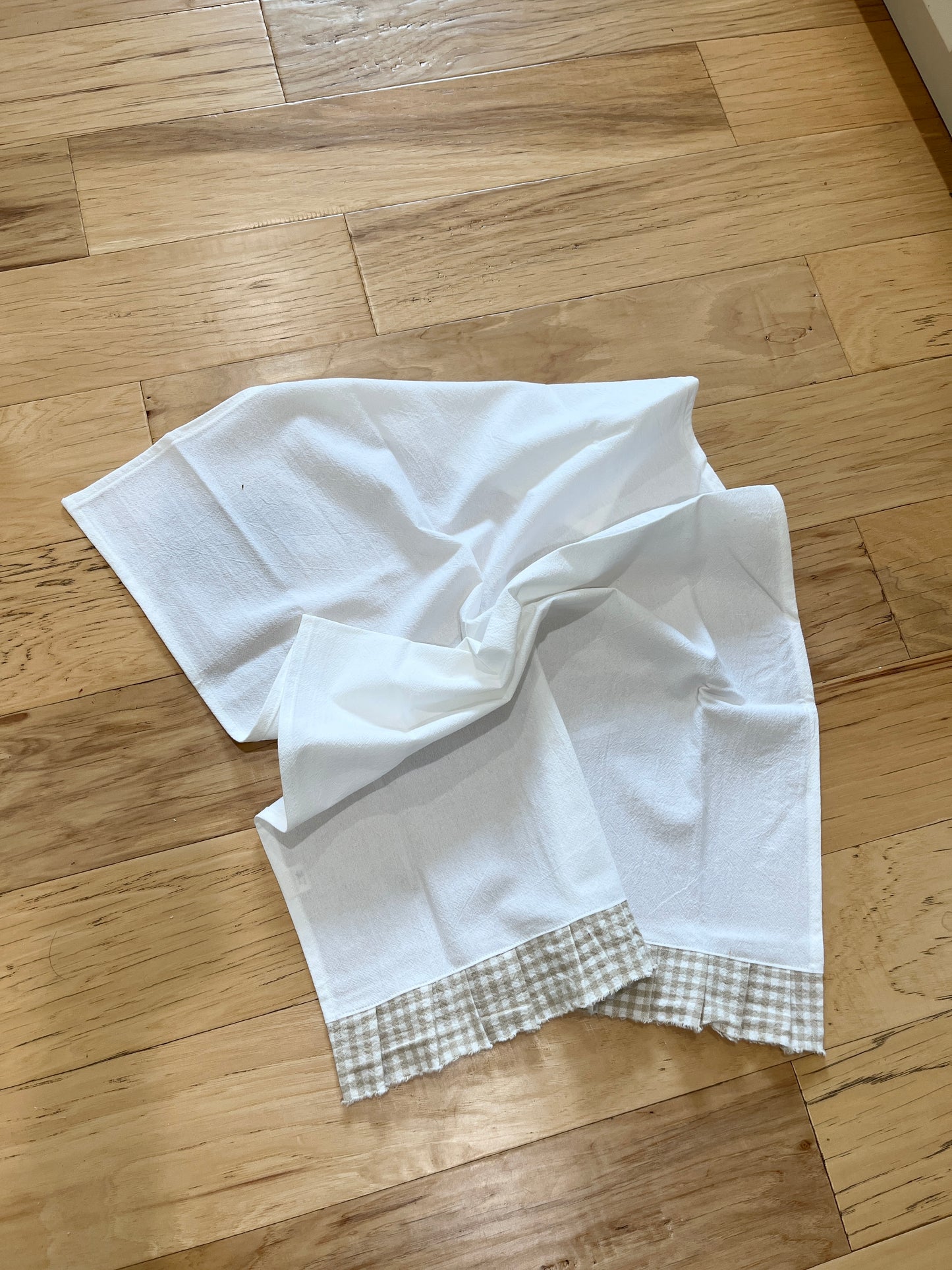 Flour Sack Tea Towel - Ruffled Taupe Check