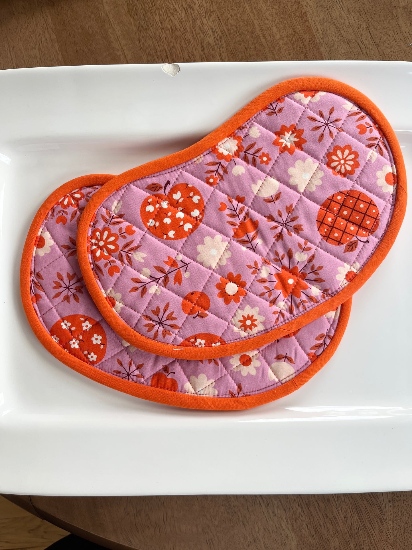Jelly Bean Hot Pot Holders - Pink/Orange Apple