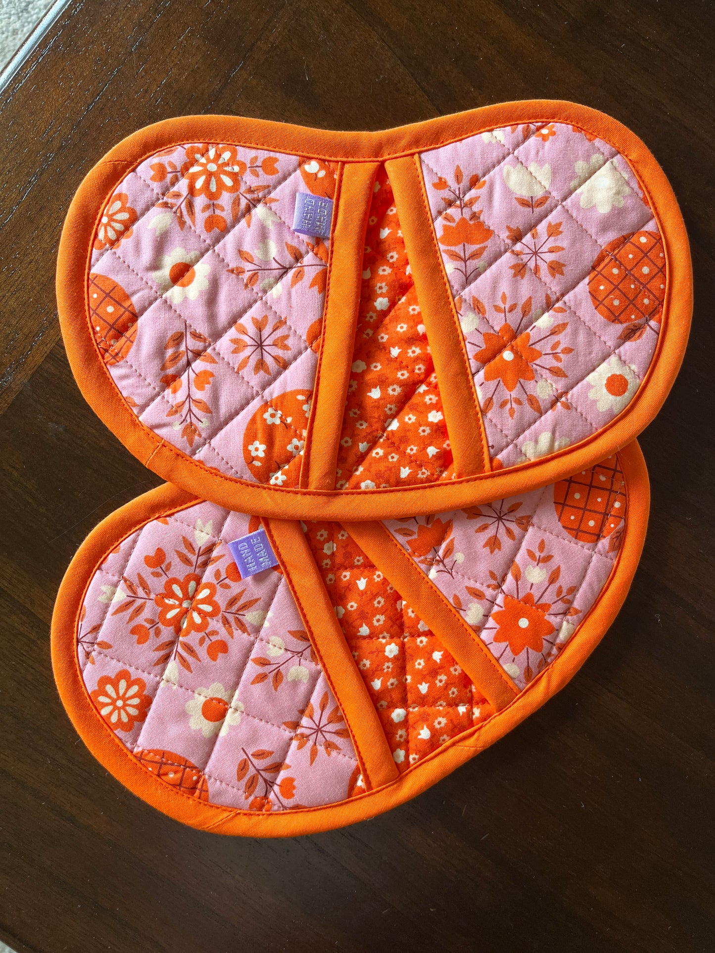 Jelly Bean Hot Pot Holders - Pink/Orange Apple