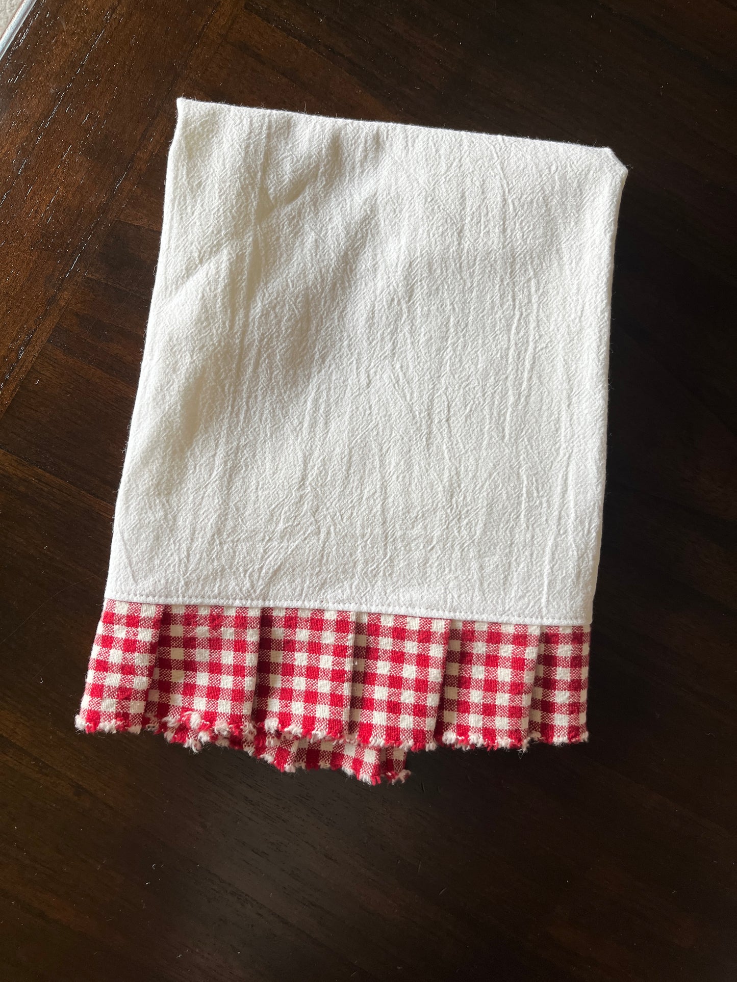 Flour Sack Tea Towel - Ruffled Red Check
