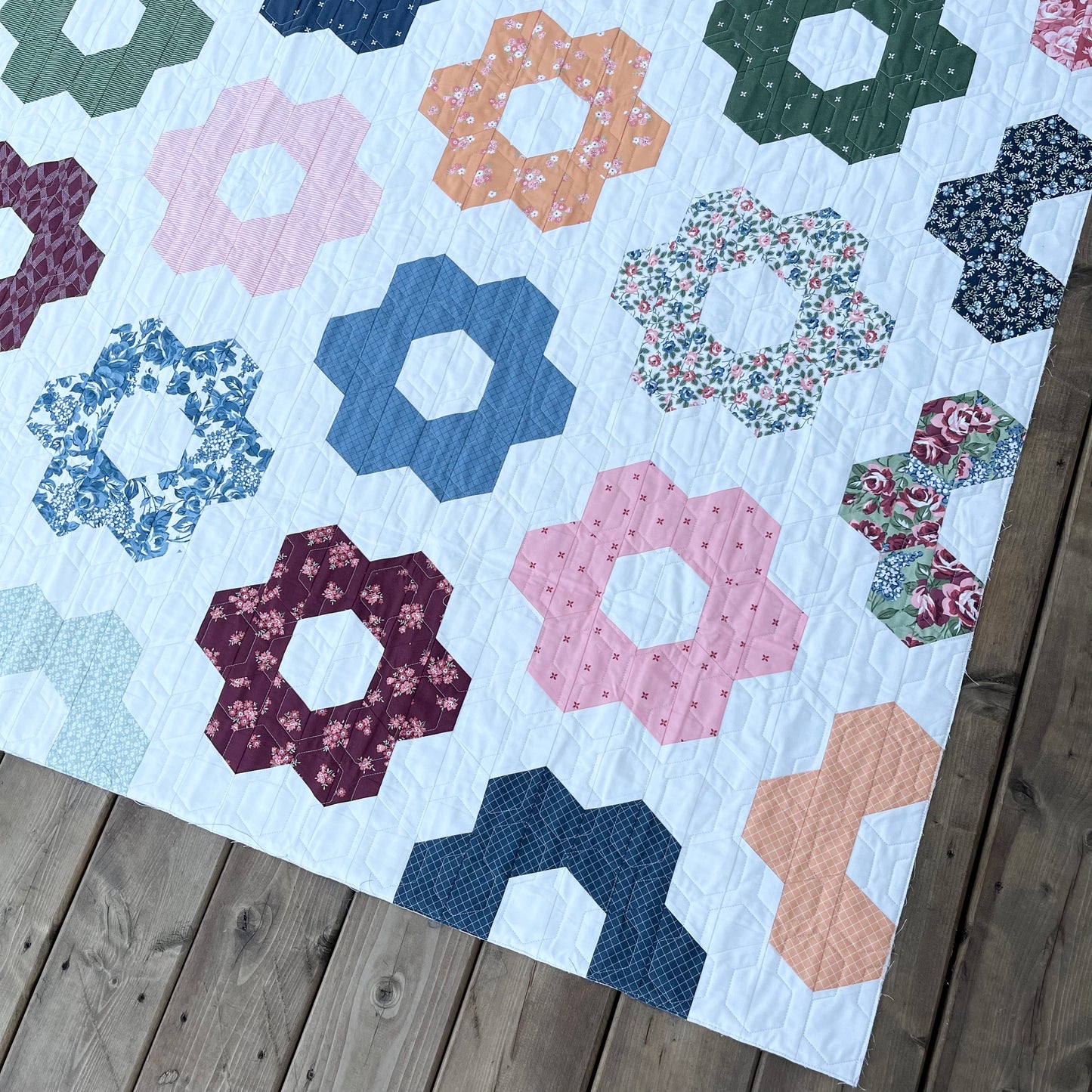 Hexagon Blooms FINISHED QUILT (no binding)