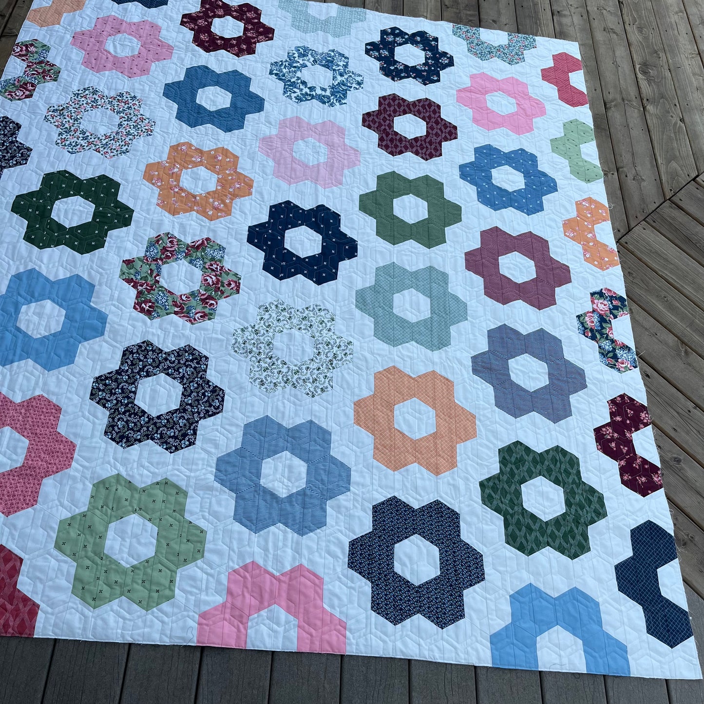 Hexagon Blooms FINISHED QUILT (no binding)